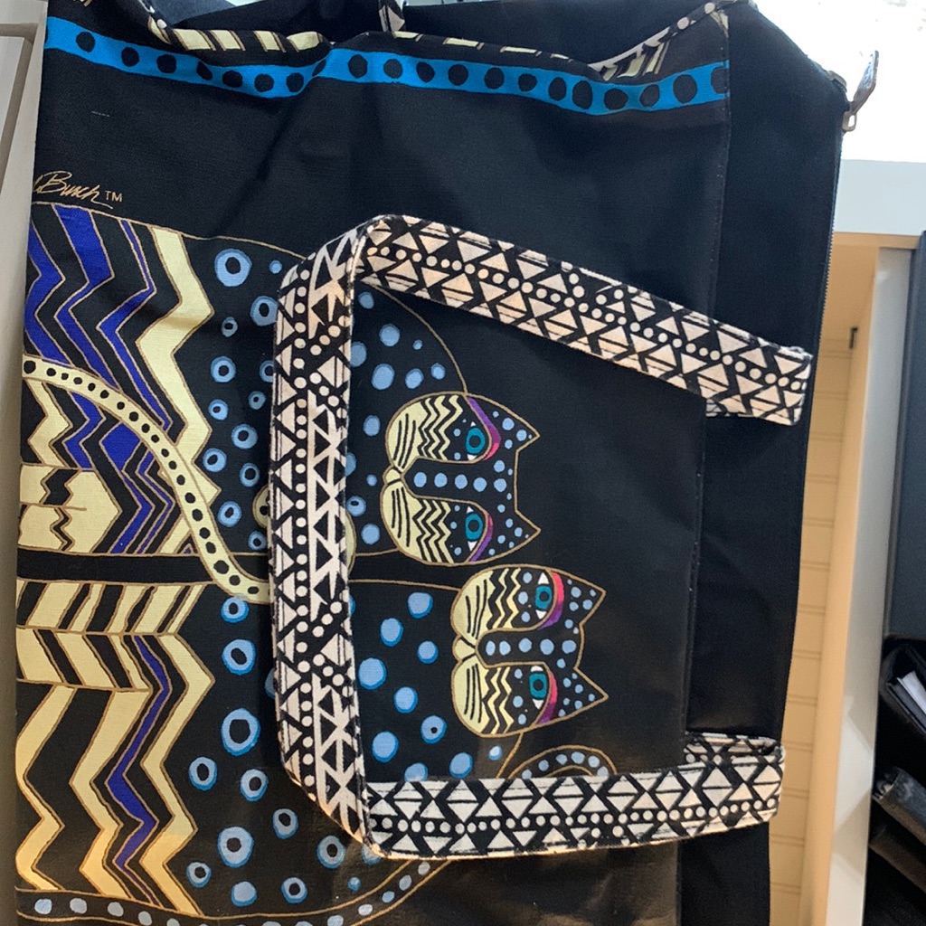 Laurel Burch Weekender Tote Zipper Top. Never Carried. Two Cats On Front Back.